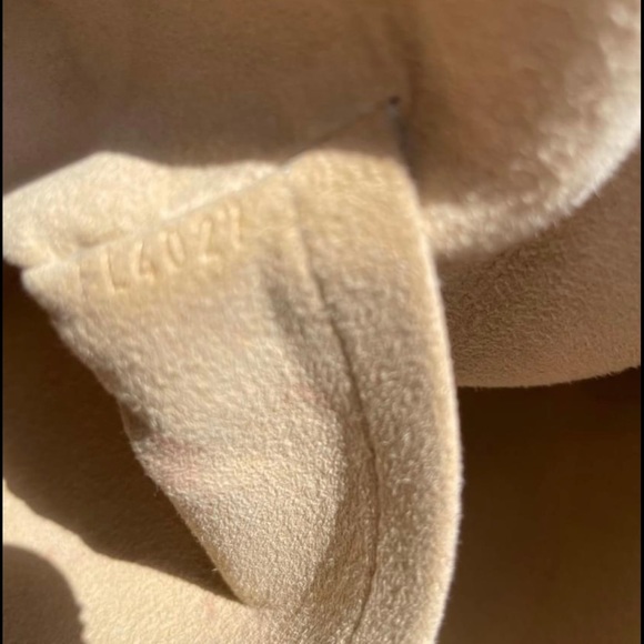 Authentic Louis Vuitton Beverly MM - Picture 6 of 7